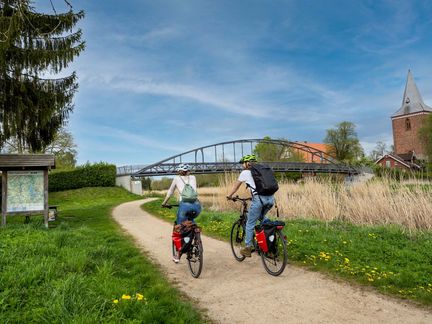 Radfahrer an der Alten Salzstraße.
