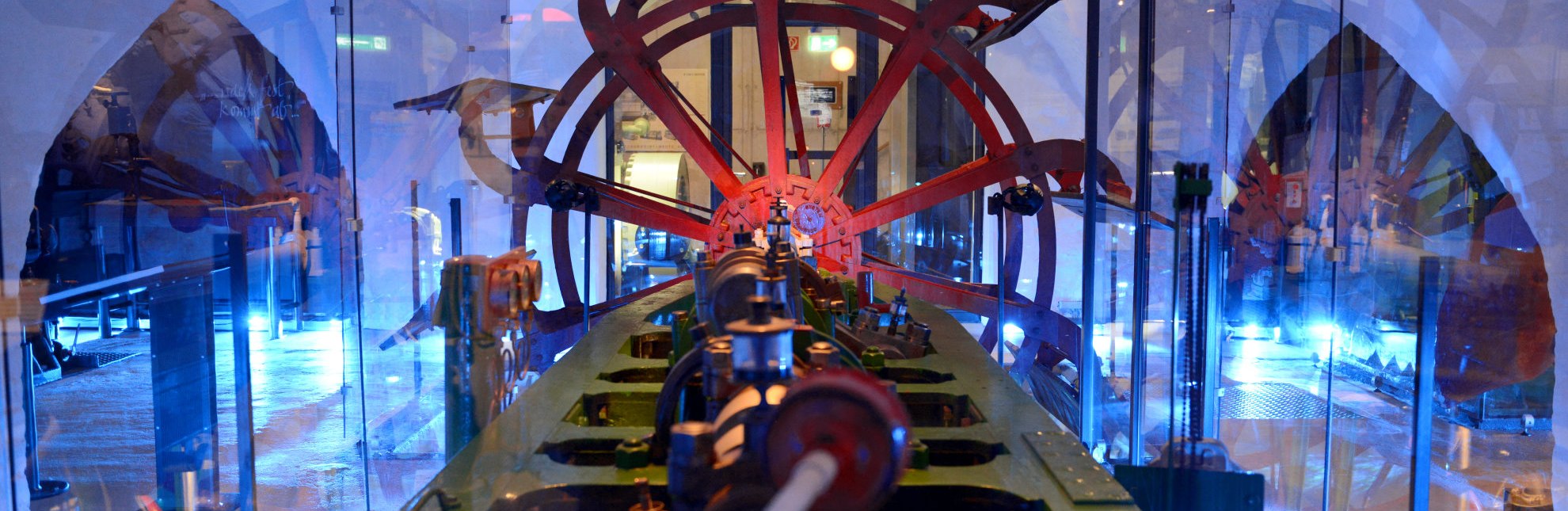 Das Schaufelrad in der Schatzkammer der Schiffsamtriebe des Elbschifffahrtsmuseums, © Uwe Franzen