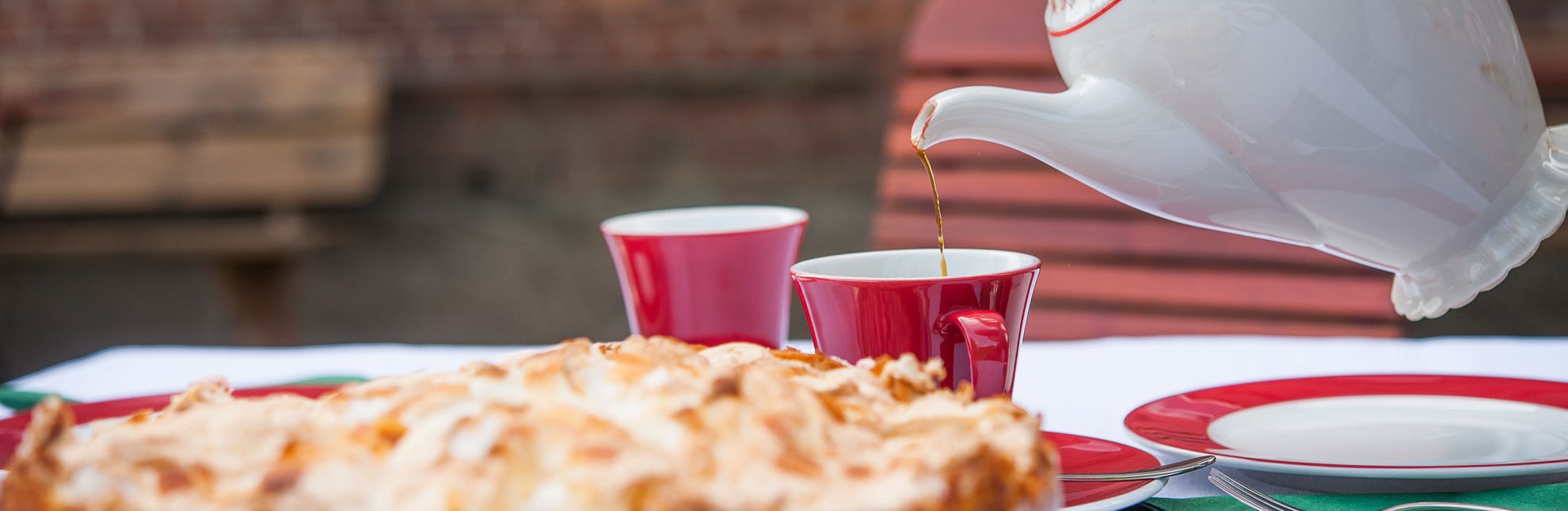 Kaffeeduft und frisch gebackene Torten im Café am See in Anker., © Nicole Franke/HLMS