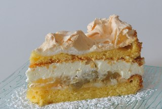 Stachelbeer Baiser Torte, © Café von Herzen