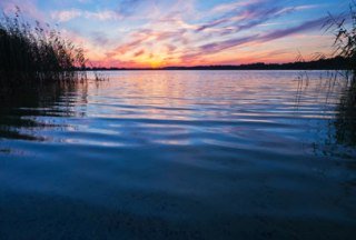 Wunderschöne Sonnenuntergänge am Mechower See lassen sich von Wietingsbek aus gut fotografieren., © Thomas Ebelt / HLMS GmbH