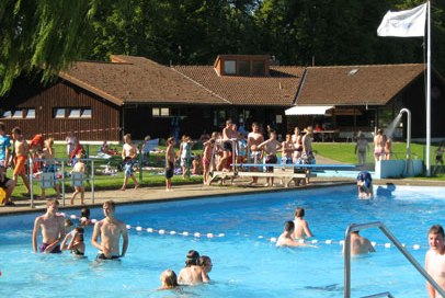 Solarthermisch beheizt verspricht das Freibad in Steinhorst den ganzen Sommer über ein herrliches Badevergnügen., © Freibad Steinhorst