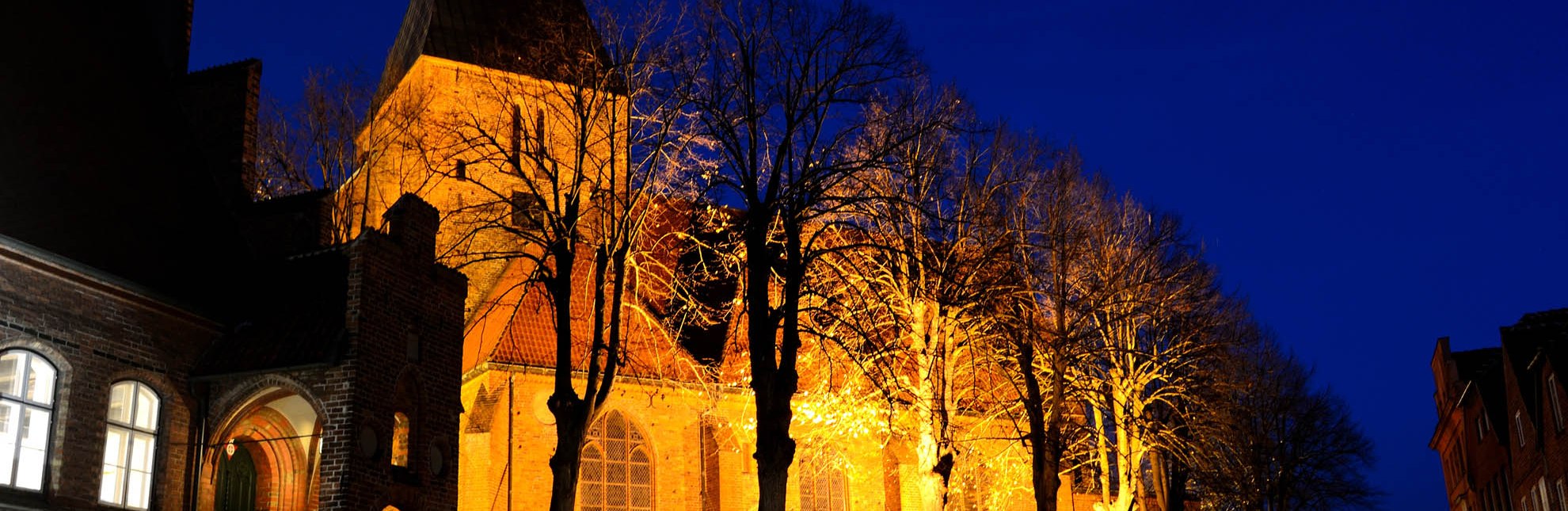 St. Nicolai-Kirche zur blauen Stunde., © Jochen Buchholz